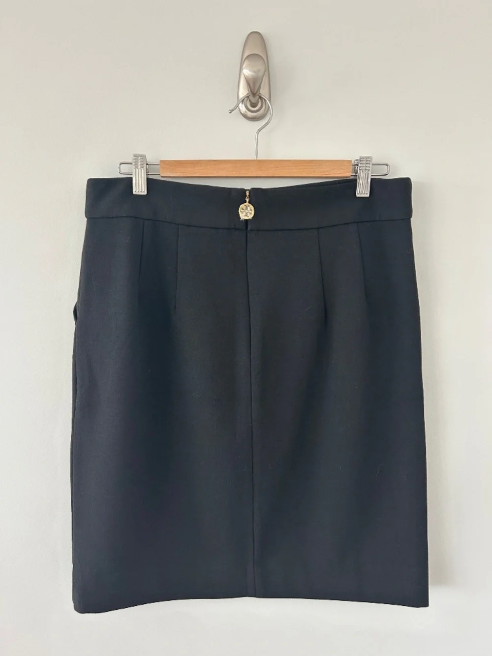 NWT Tory Burch Tracy Skirt in Black Sz L